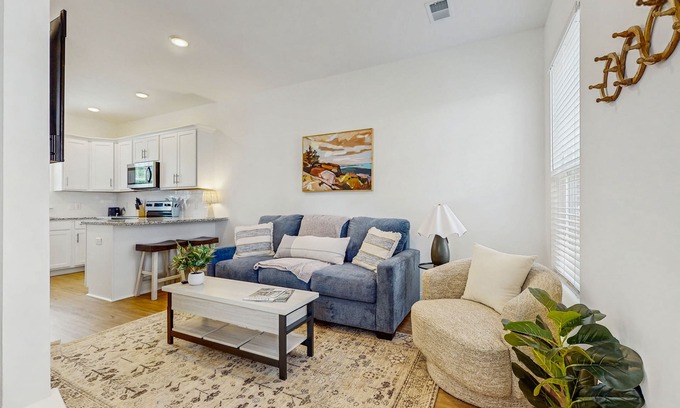 Goose Creek Casa | 1BR Cottage Home in Pet Friendly Resort w/Pool, hot tub & parks