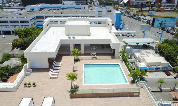 La Julia Apartamento | 1BR Downtown Santo Domingo with Gym and Pool