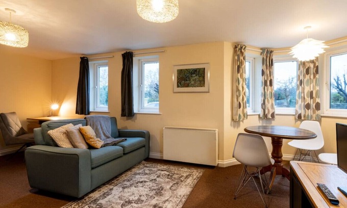 Oxford Apartamento | 1BR Headington Flat | Central & Free Parking