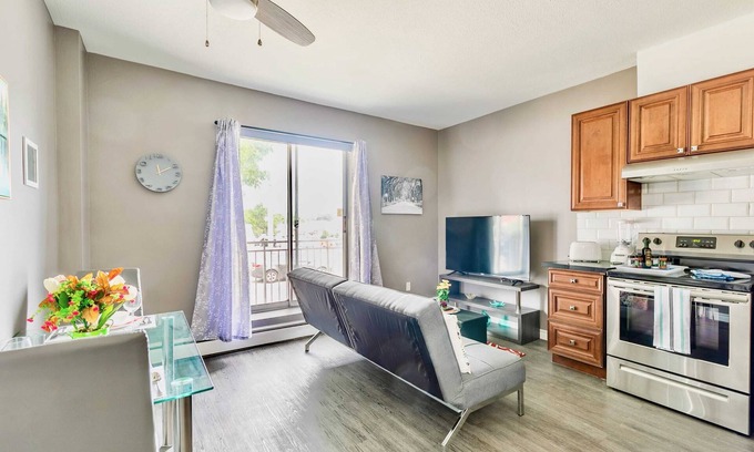 Rosedale Apartamento | 1BR Prime Apartment - King Bed!