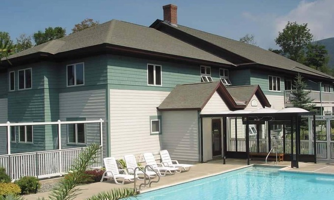 Jeffersonville Condominio | 1br+ Smuggler's Notch Condo Ski, Swim, Hike!