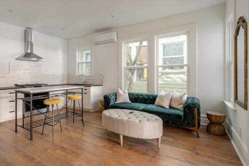Uptown Apartamento | 1BR - Walk to Coffee, Brews & NW 23rd Shops