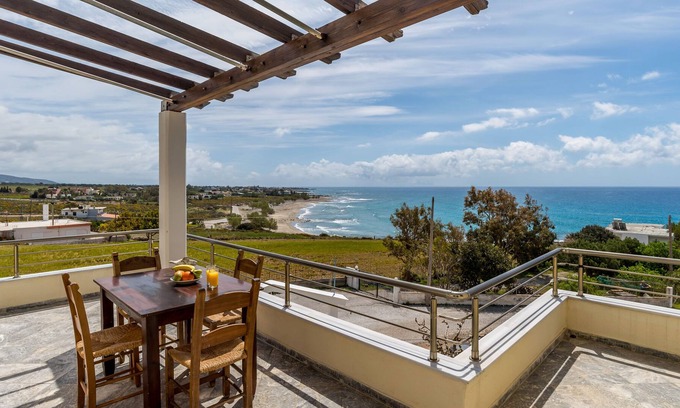Fragkokastello Apartamento | 1st Floor Apartment with view to Libyan Sea
