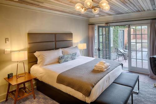 Historic District - North Casa | 1st floor King Suite Downtown Boutique Hotel