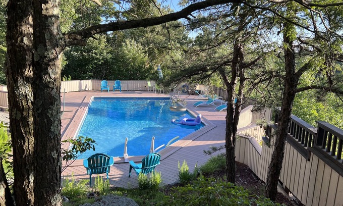 Shelton Apartamento | 1er FLR APT Su Resort privado, ahora familiarizado