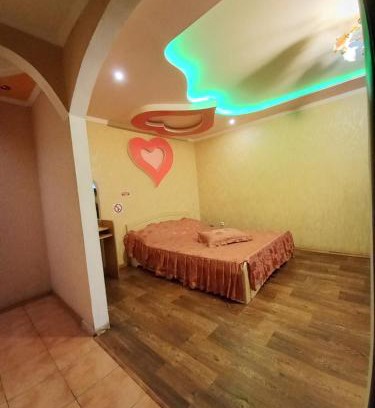 Cherkasy Apartamento | 2 кімн. кв. "Романтік"