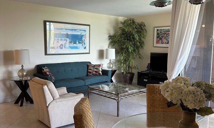Delray Beach Condominio | 2/2 In Brand New Condition In Delray Beach 1 Mile From The Beach