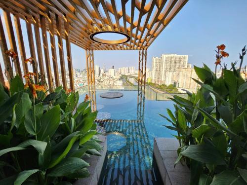 District 1 Apartamento | 2-3Bedroom Apartment in District 1 Free Pool Gym Sauna