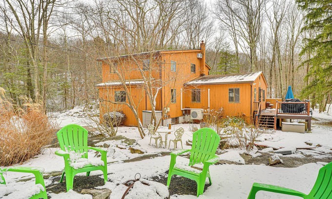 Carmel Cabina | 2-Acre Plot: Family Carmel Cabin w/ Fire Pit!