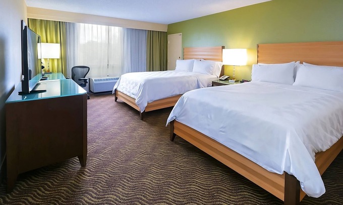 San Jose Hotel | 2 Appealing Units, with Pool! Near Peralta Adobe Fallon House Historic Site!