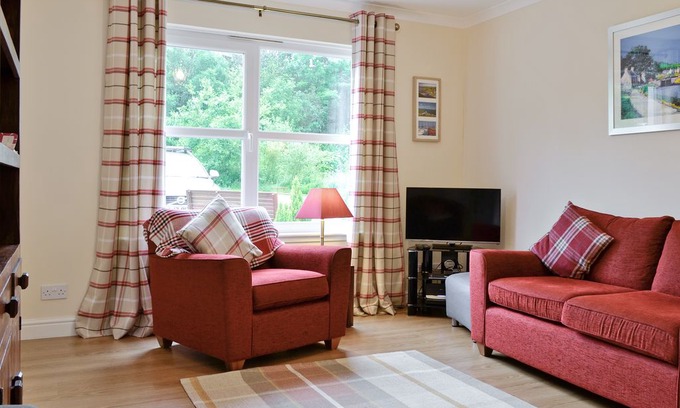 Cairnbaan Cabina | 2 bedroom accommodation in Cairnbaan near Lochgilphead
