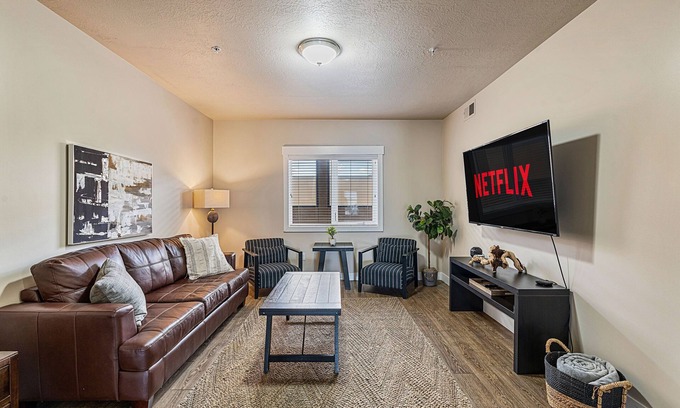 Ogden Apartamento | 2-Bd Apt w/ WiFi, Netflix, Mtn Views in DT Ogden