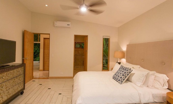 Valle Pura Vida Villa | Luxery 2 Bd Villa Mono Titi # 1 en Rio Mono, Valle Pura Vida, Manuel Antonio