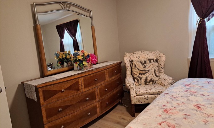 Dale City Casa | 2-bdrm apt in charming Woodbridge w/ AC, WiFi, 45 mins south of Washington, DC