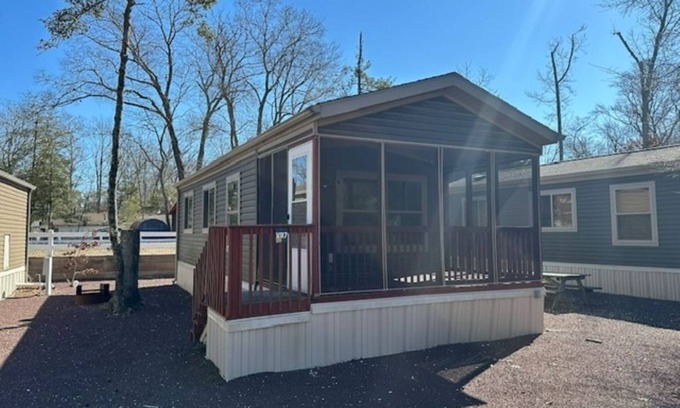 Lower Township Cabaña | 2 Bdrm Cottage in a Premier Cape May campground - Minutes from Wildwood, NJ!