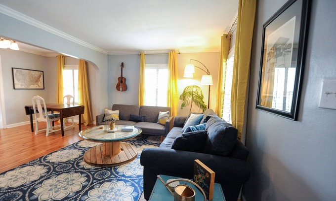 Murfreesboro Casa | 2 Beautiful Homes for 1 Amazing Experience! Sleeps 17