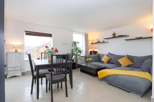 Golborne Apartamento | 2-bed 2-bath flat around the corner from Portobello Market