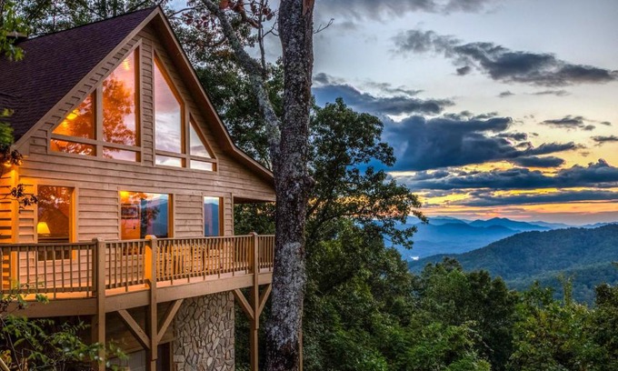 Bryson City Casa | 2 Bed 2 Bath Vacation home in Bryson City