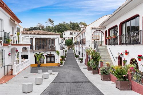 Benahavis Apartamento | 2 Bed Apartment in Benahavis Village