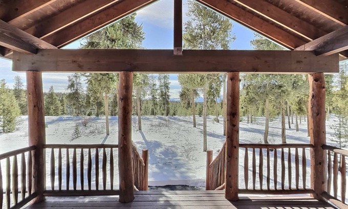 Leadville Cabina | 2 Bed Cabin, Fireplace, Lodgepole Pines