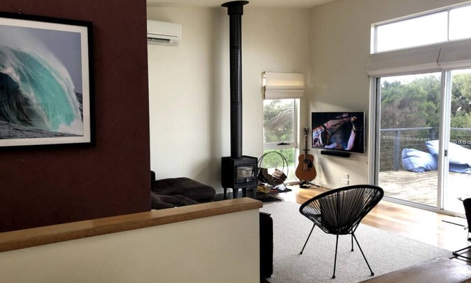 Smiths Beach Casa | 2 Bed Coastal Getaway - Walking distance to beach