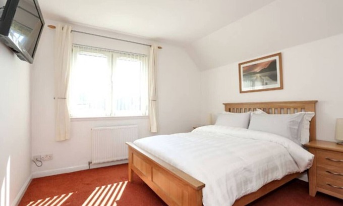 Central Aberdeen Apartamento | 2-Bed Condo Best of Beach & City, FREE Parking!