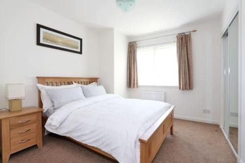 Central Aberdeen Apartamento | 2-Bed Condo Best of Beach & City, FREE Parking