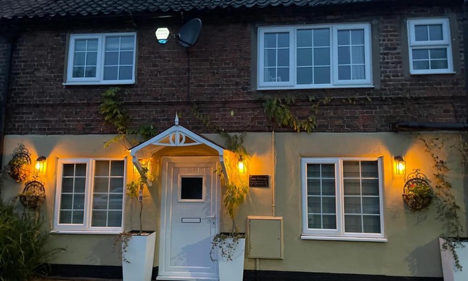 Bawtry Apartamento | 2 Bed Cosy Cottage - Central Bawtry - High End Furnishings