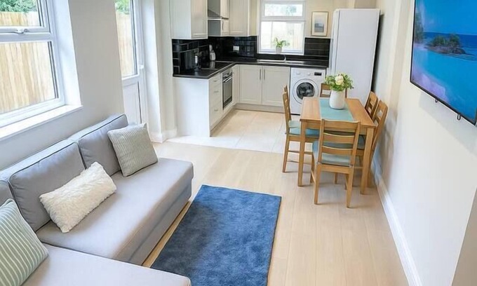 Harringay Apartamento | 2-Bed Garden Flat - Modern - A