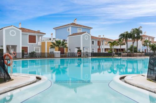 Nueva Milla de Oro Apartamento | 2 Bed Ground Floor Apartment in Cortijo Del Mar Resort