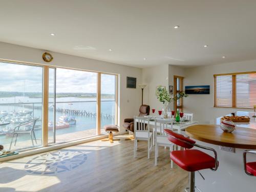 Amble Casa | 2 Bed in Amble 78368