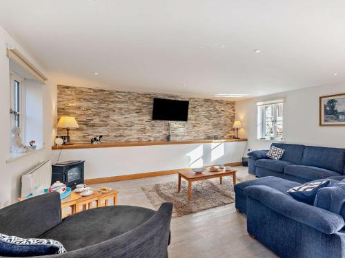 Arthog Casa | 2 Bed in Fairbourne 43105