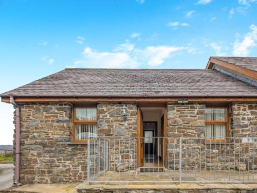 Llanilar Casa | 2 Bed in Aberystwyth TWLCT