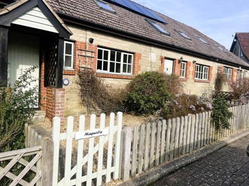 Godshill Casa | 2 Bed in Godshill IC078