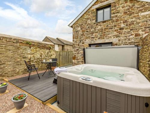 Atherington Casa | 2 Bed in Umberleigh 54354