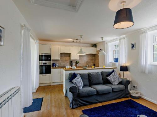 Westleigh Casa | 2 Bed in Westward Ho 46830
