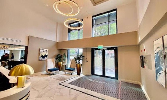 The Westside Apartamento | 2-bed Luxury Apartment in Birmingham City Center
