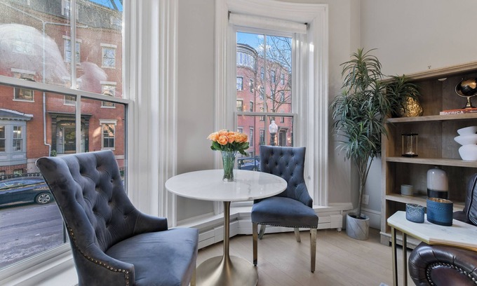 South End Condominio | 2 Bed Luxury Condo in South End near Restaurant Row,