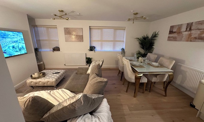 Abingdon Apartamento | 2 bed modern town house