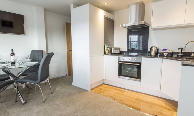 Plymouth Apartamento | 2 Bed- Tamar View by Pureserviced