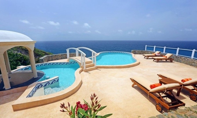 Sea Breeze Hills Villa | 2-bed Villa With Uninterrupted Sea Views - Equinox 2 Bedroom Villa by RedAwning