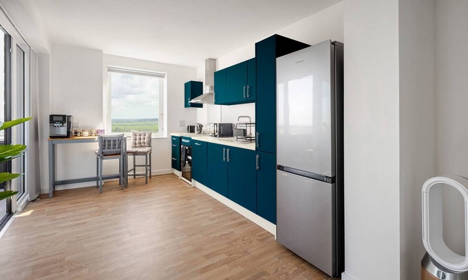 Barking Apartamento | Skyview Elegance Luxury Top-Floor Next To Barking Station