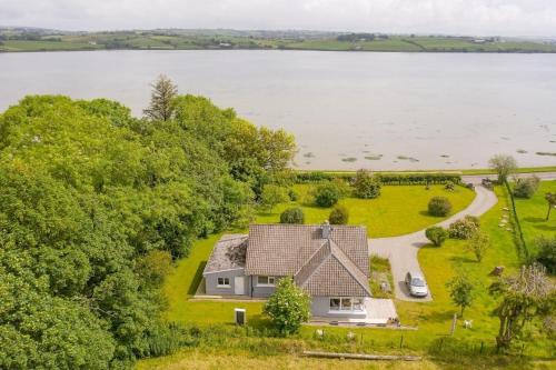 Timoleague Casa | 2 BED WATERFRONT PROPERTY - CLOSE TO COURTMACSHERRY