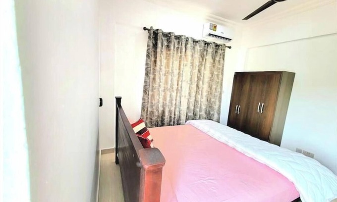 Kwabenyan Apartamento | 2 Bedrm HillView Home with Swimming Pool @Kwabenya