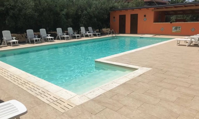 Contrada Pistavecchia 2 Apartamento | Apartamento de 2 dormitorios junto al mar, A/C, Terraza, en complejo con piscina