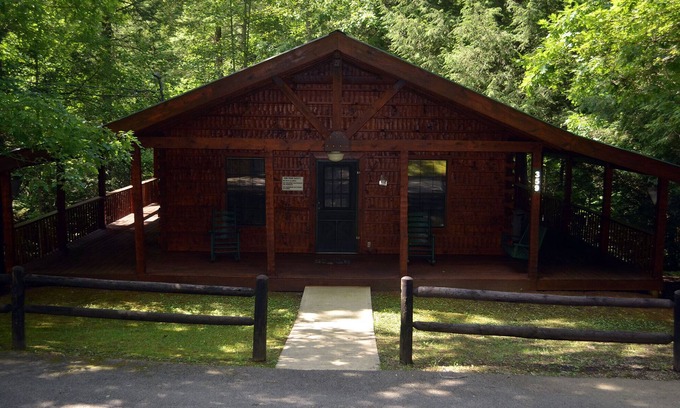 Oneida Cabina | 2 bedroom 1 bath cabin