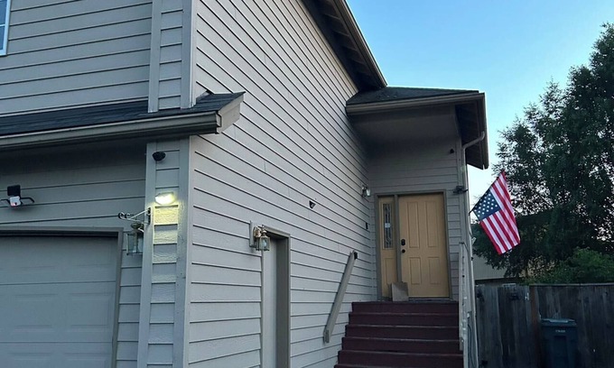 Huffman - O' Malley Apartamento | 2 Bedroom 1 Bathroom Home Near Alaska Golf Course and Alaska Zoo