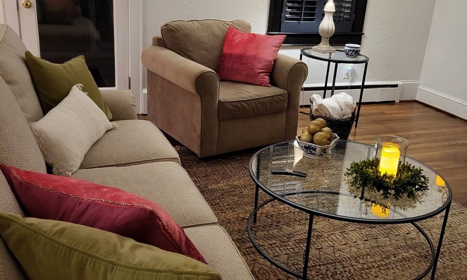 Greer Casa | 2 bedroom 2 bath near downtown greer !