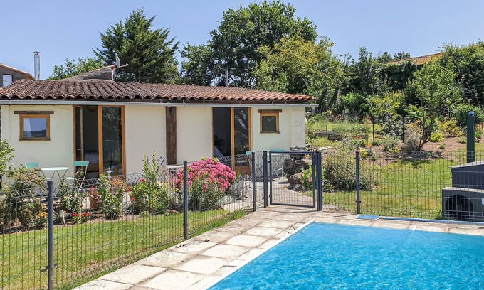 Saint-Hilaire-de-Voust Casa | Alojamiento de 2 habitaciones en St Hilaire de Voust