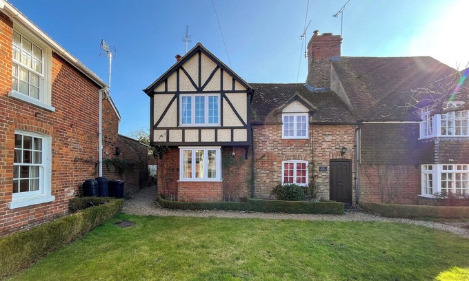 Hollingbourne Cabaña | 2 bedroom accommodation in Maidstone